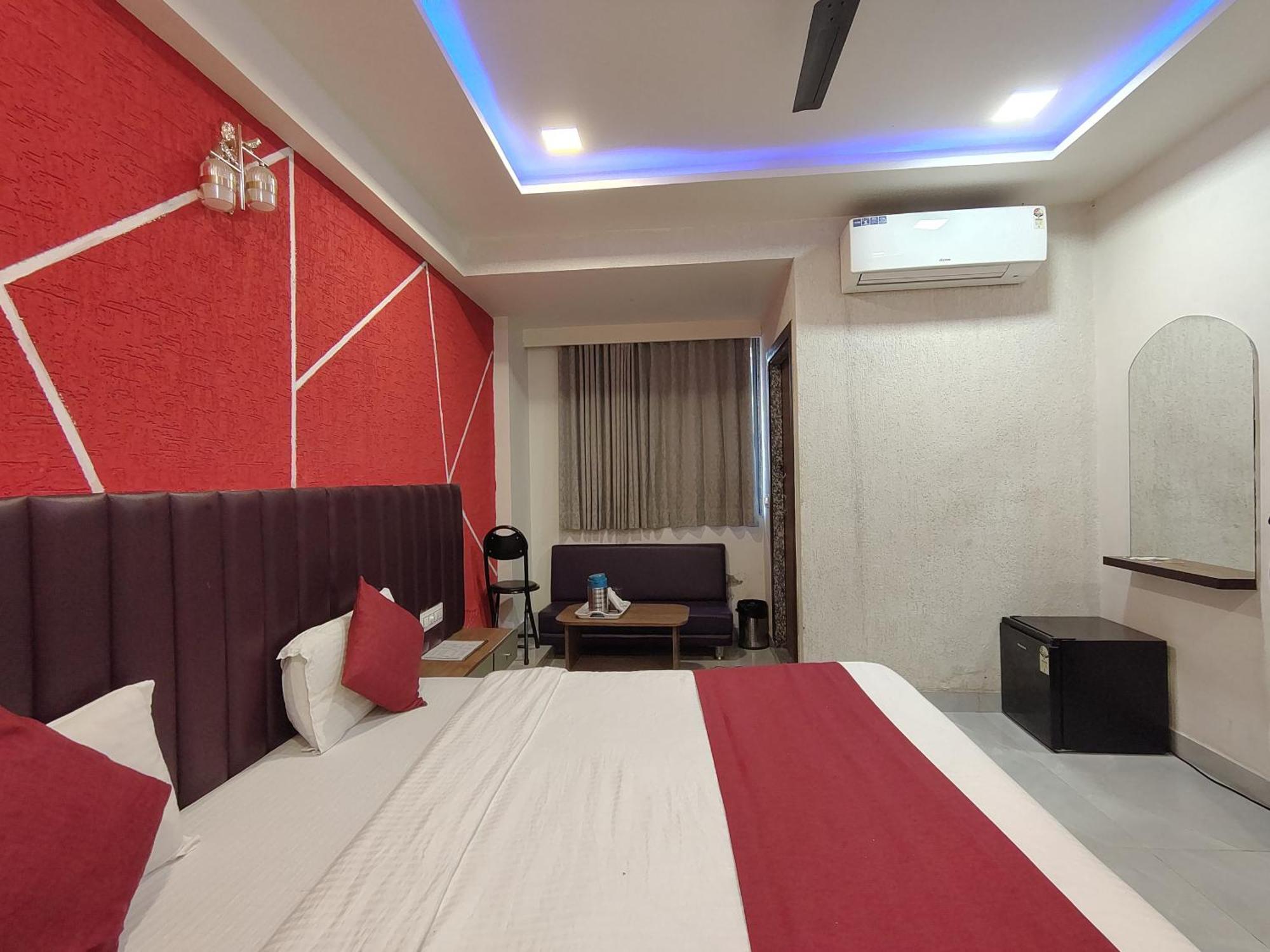 Hotel Avadh Palace, Subhash Bridge, Rto Circle, Ahmedabad Exterior foto